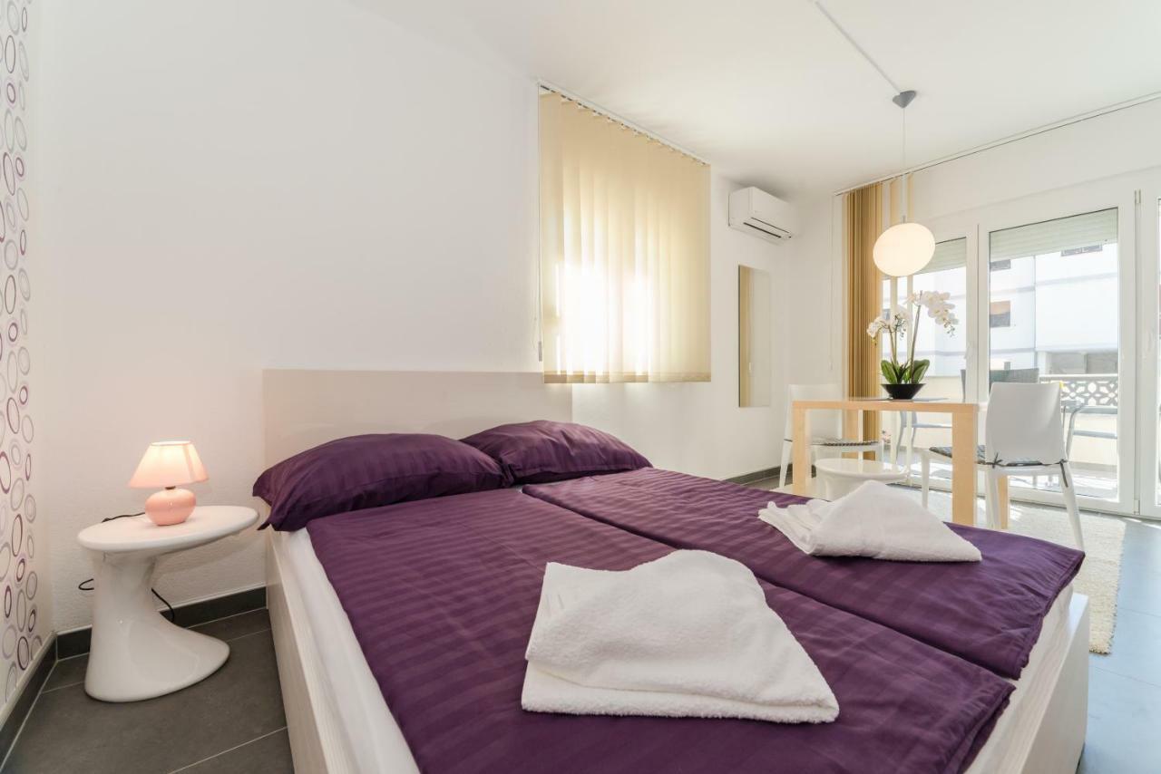 פריבלאקה Apartments Nella מראה חיצוני תמונה